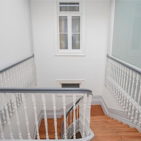 Liiiving - Downtown & Riverside Balcony Apartment Porto Ngoại thất bức ảnh