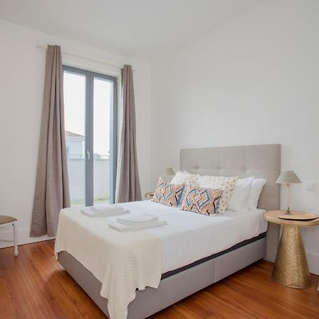 Liiiving - Downtown & Riverside Balcony Apartment Porto Ngoại thất bức ảnh