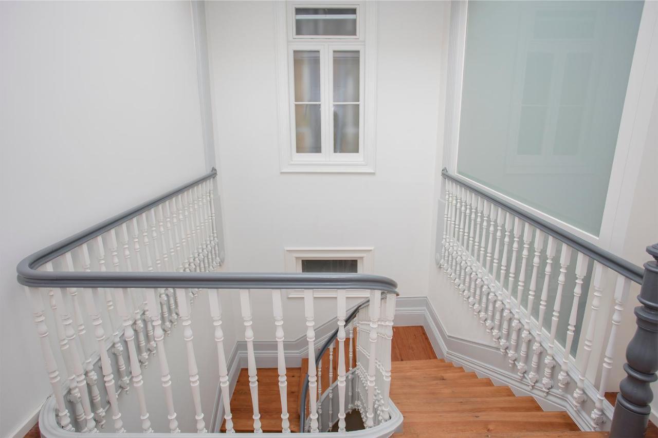 Liiiving - Downtown & Riverside Balcony Apartment Porto Ngoại thất bức ảnh